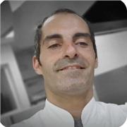 Chef de cocina especializado en cocina tradicional y fusion